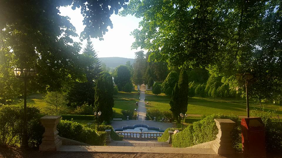 PRIMĂVARA, ÎN GRĂDINILE BARONULUI SAMUEL VON BRUKENTHALL DE LA AVRIG